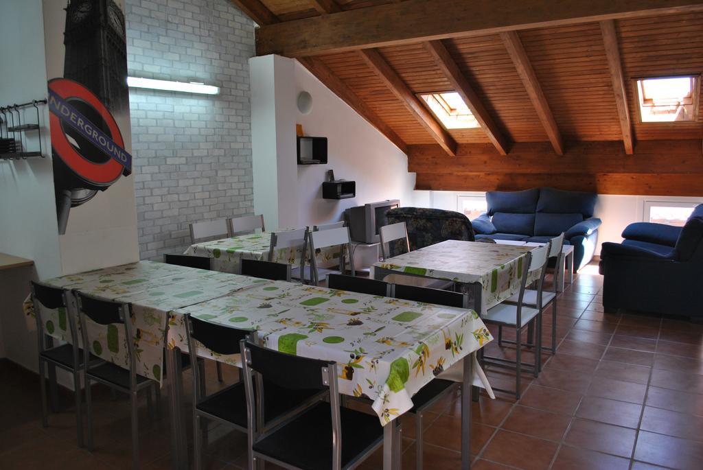 Hostal La Catedral Санто-Доминго-де-ла-Кальсада Экстерьер фото