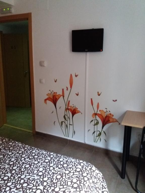 Hostal La Catedral Санто-Доминго-де-ла-Кальсада Экстерьер фото